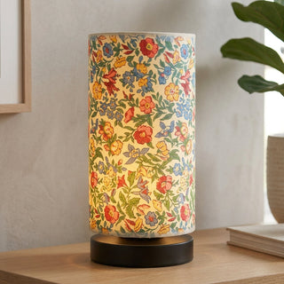 Table lamp with floral botanical decorative design - garden grass