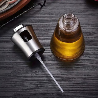 Oil sprayer bottle with fine mist nozzle