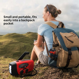 Solar Powered Emergency Radio With SOS Alarm And Hand Crank Charging LED | Palmer