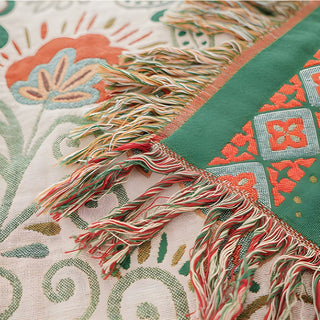 Throw Blanket With Boho Floral Pattern