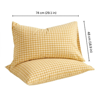 Checkered pillowcase cover with envelope closure