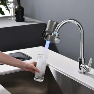 LED Display Faucet Water Filter with UV Sterilization Light