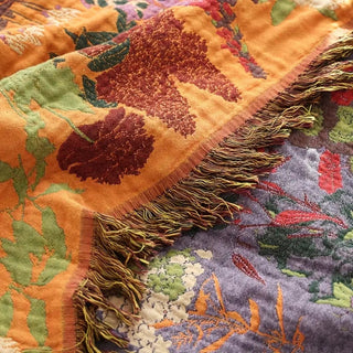 Throw Blanket with Boho Floral Jacquard Pattern