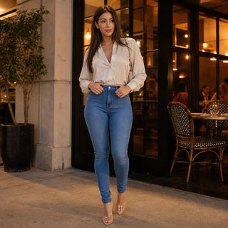 Women's High-Waisted Stretch Skinny Jeans - Fitted
