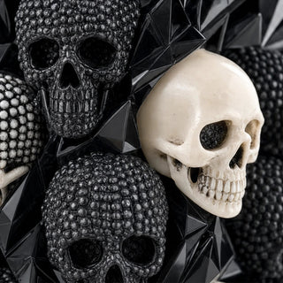 Women's Sculpted Raven Skull Vase - Gothic Home Decor