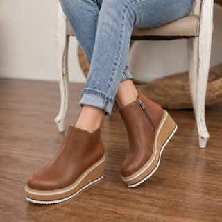 Women's Smooth Side-Zip Wedge Ankle Boots - Brown